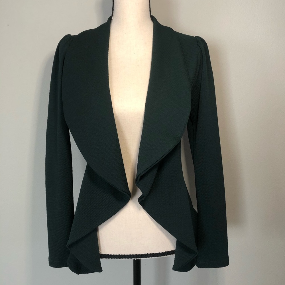 Womens jacket. Fashion Nova blazer.